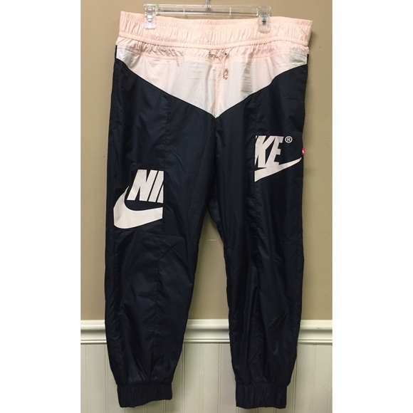 nike windrunner pants womens